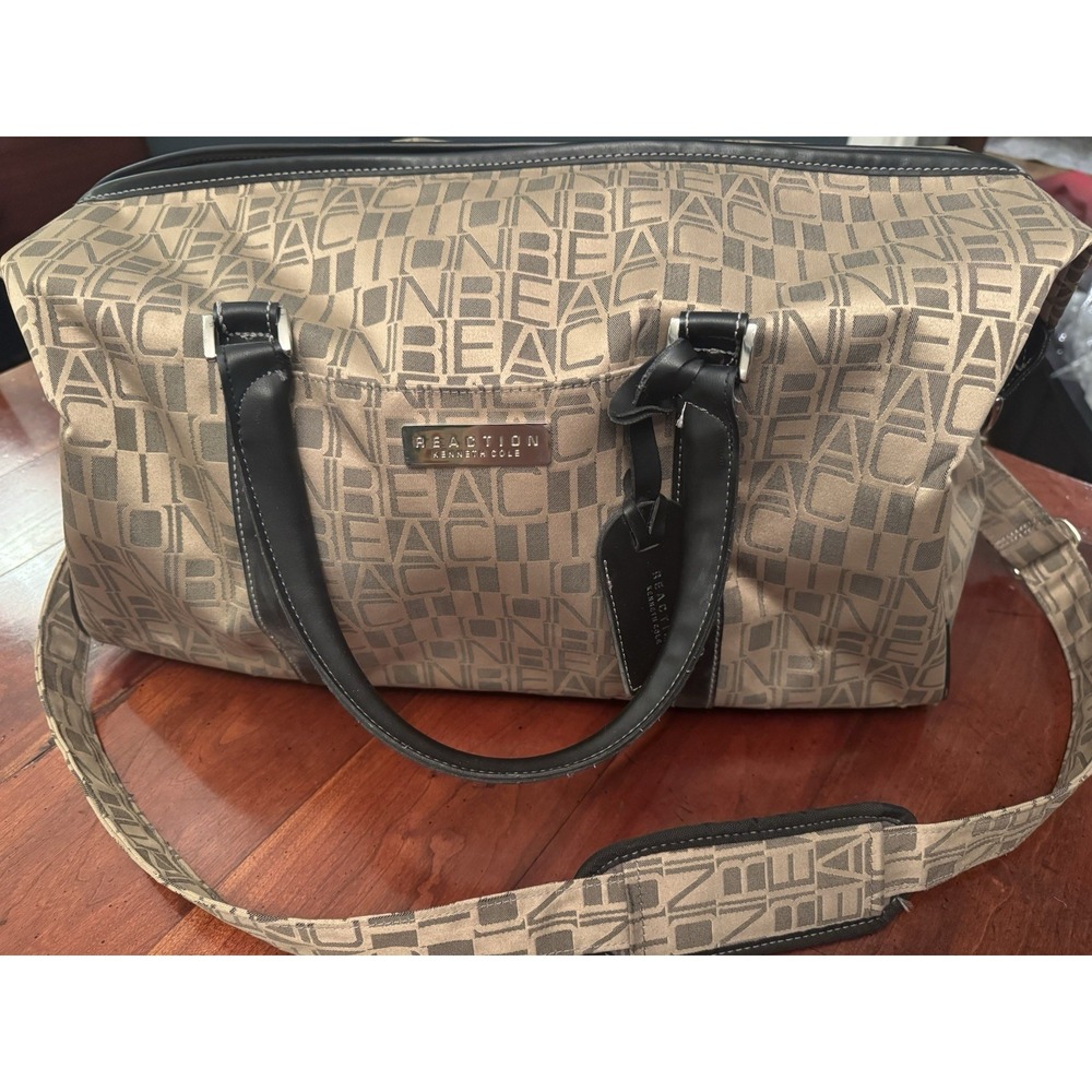 Kenneth Cole Reaction Brown/Gold Monogram‎ Weekend Duffle